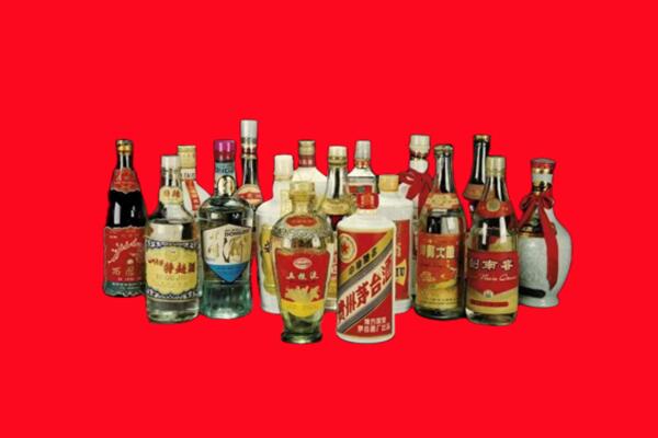 襄阳市樊城回收十八老酒.jpg